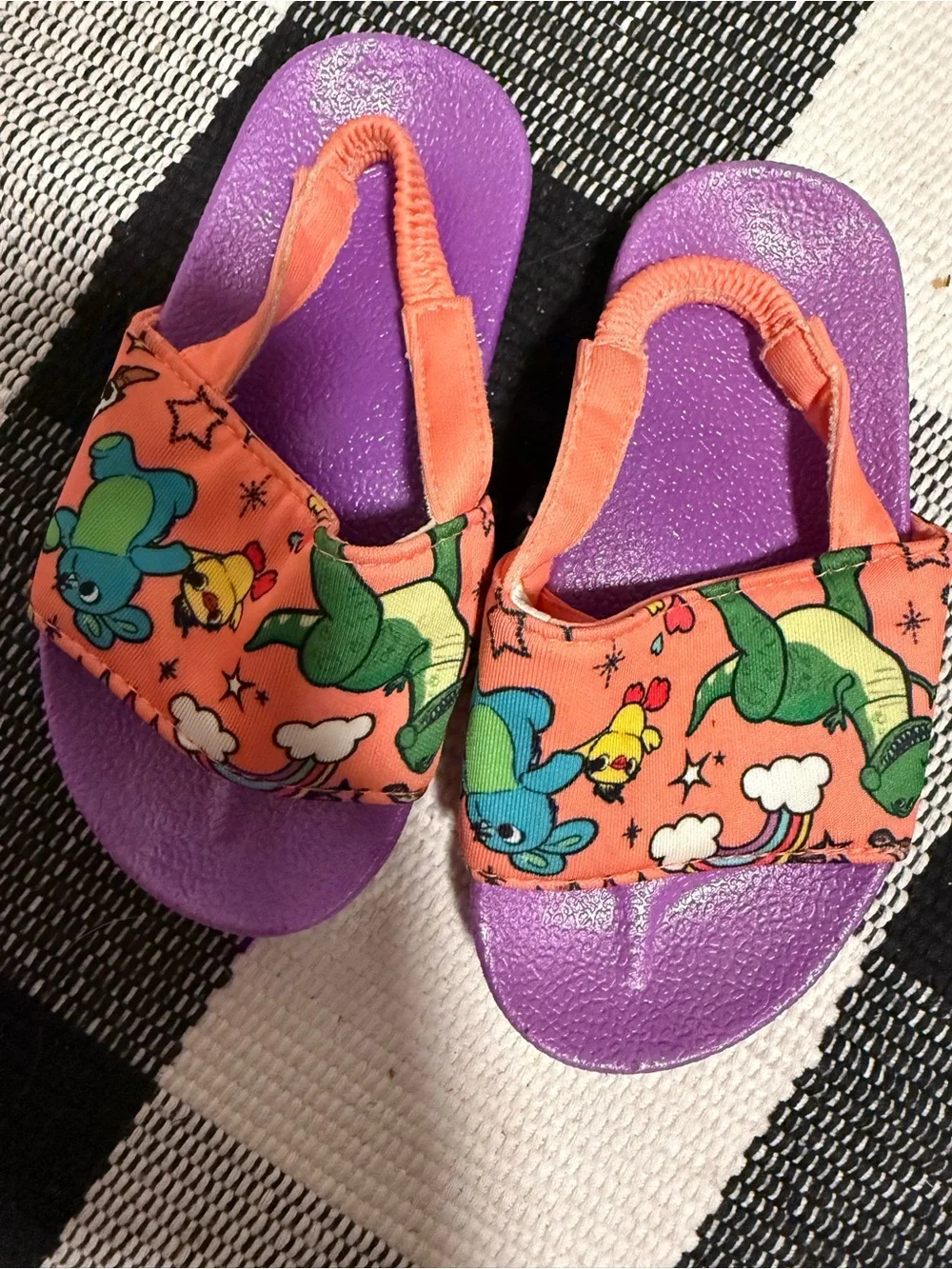 7/8c Kids Disney Purple Toy Story Sandals with a strap at heal